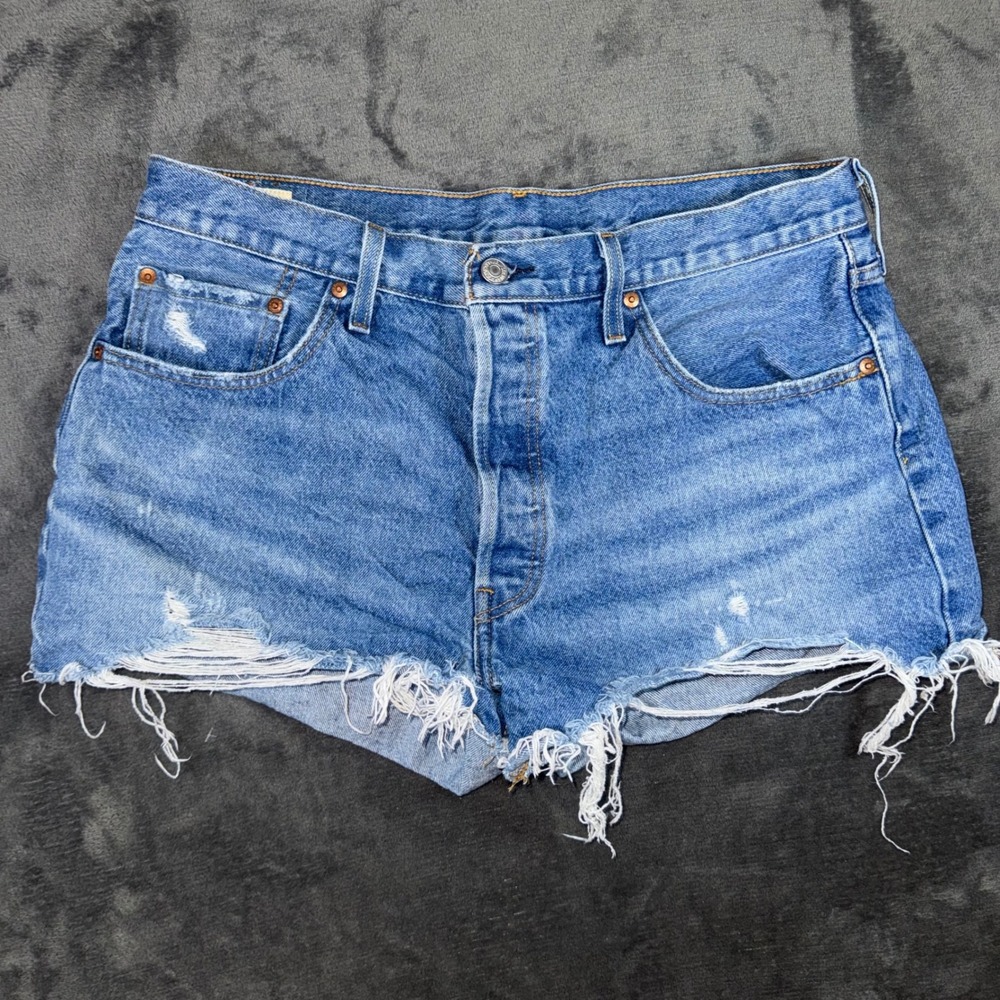 Womens Levis Premium 501 Cut Off Denim Shorts Blue Excellent Distressed